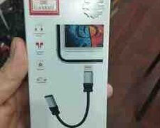 Lightning to 3.5mm aux headset adapter