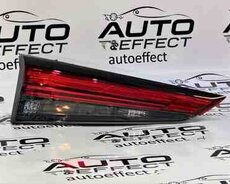 Toyota Highlander stop işığı