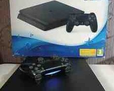 Sony PlayStation 4 Slim
