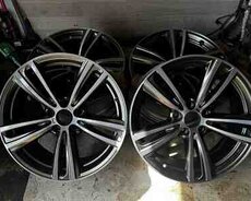 BMW F30 diskləri R19