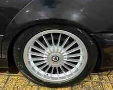 Alpine təkərləri R18