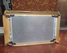 Toyota Camry 2019-2022 kondisioner radiatoru