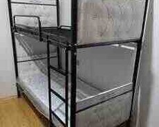 İki mərtəbəli çarpayı