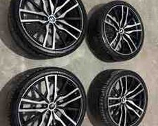 BMW G05 diskləri R22