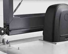 Sürgülü darvaza mühərriki