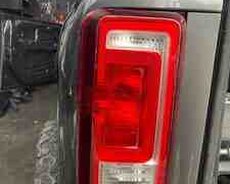 Ford Bronco stop farası