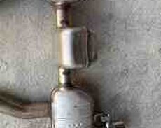 BMW M5, F90 səsboğucu sistemi