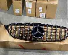 Mercedes W205, W212 radiator barmaqlığı