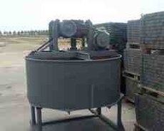 Beton qarışdırıcı