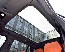 Lixiang L6 tavan lyuku