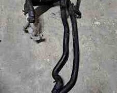 Land Rover su borusu