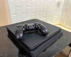 Sony PlayStation 4