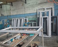 Plastik qapı və pəncərələr