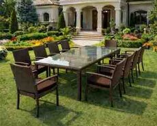 Bağ üçün masa və oturacaqlar