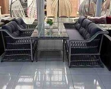 Divan, kreslo və masa dəsti