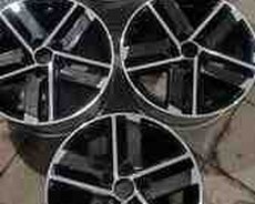 Toyota Camry R17 diskləri