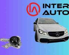 Mercedes Benz W212 su nasosu