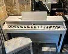 Elektron pianinolar Roland RP701