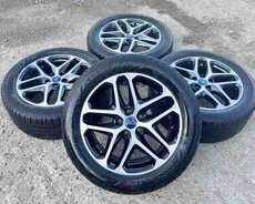 Ford Fusion təkəri R17