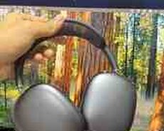 Apple AirPods Max Space Gray