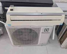 Kondisioner Elextrolux 70 kv inverter