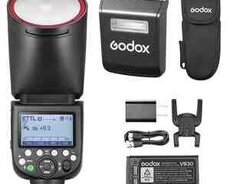 Godox V1
