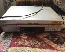 DVD pleyer JVC HR-P57