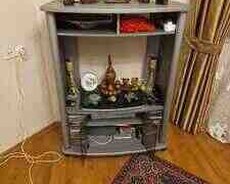 Televizor altlığı