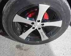 Toyota Prius təkərləri 205, 55 R16