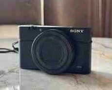 Sony Cybershot RX100 iii