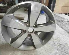 Dodge Journey, Fiat Freemont diskləri R19