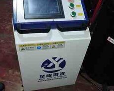 Lazer qaynaq aparatı