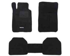 Mercedes-Benz ayaqaltı