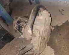 Hidromek 200 yürüş nasosu