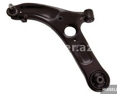 Hyundai Elantra alt caska