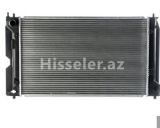 Toyota Corolla kondisioner radiatoru
