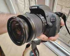Fotoaparat Canon 600D