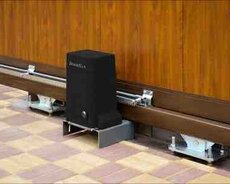 Avtomatik sürgülü darvaza mühərrikləri Apexdoor