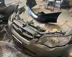 Subaru Legacy stop faraları