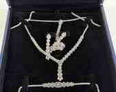 Brilyant qızıl dəsti