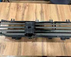 BMW İ4 G26 alt jalüzü