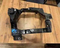 Range Rover Vogue 2024-2026 fara yuvası