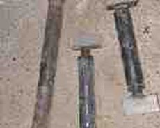 Döşəmə sıxan alət