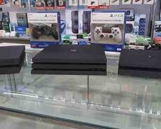 Sony Playstation 4 Pro 1 TB