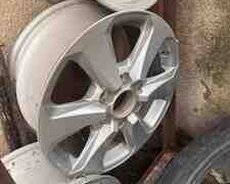 Toyota Land Cruiser LC 300 diskləri