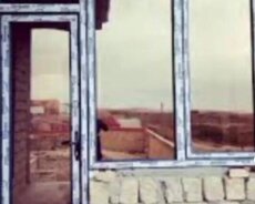 Plastik qapı və pəncərələr