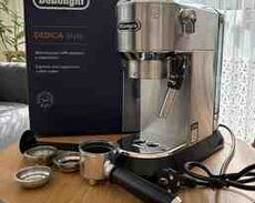 Qəhvə maşını Delonghi