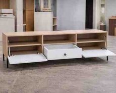 Televizor altlığı