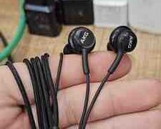 Samsung AKG qulaqlığı