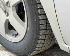 Təkərlər 185, 60 R15